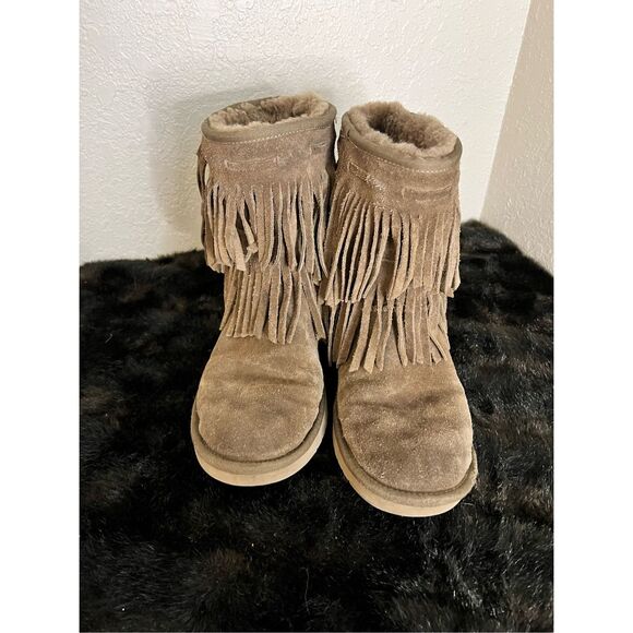 Koolaburra Brown Fringe Suede 9 Winter Women's Boots Uggs - Picture 2 of 6